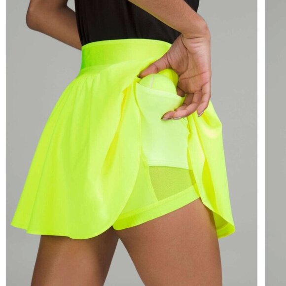 Lululemon Court Rival High-Rise Skirt Highlight Yellow Size 8 - Picture 3 of 9